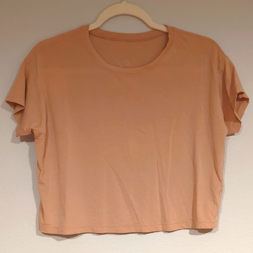 Lululemon Cates Tee